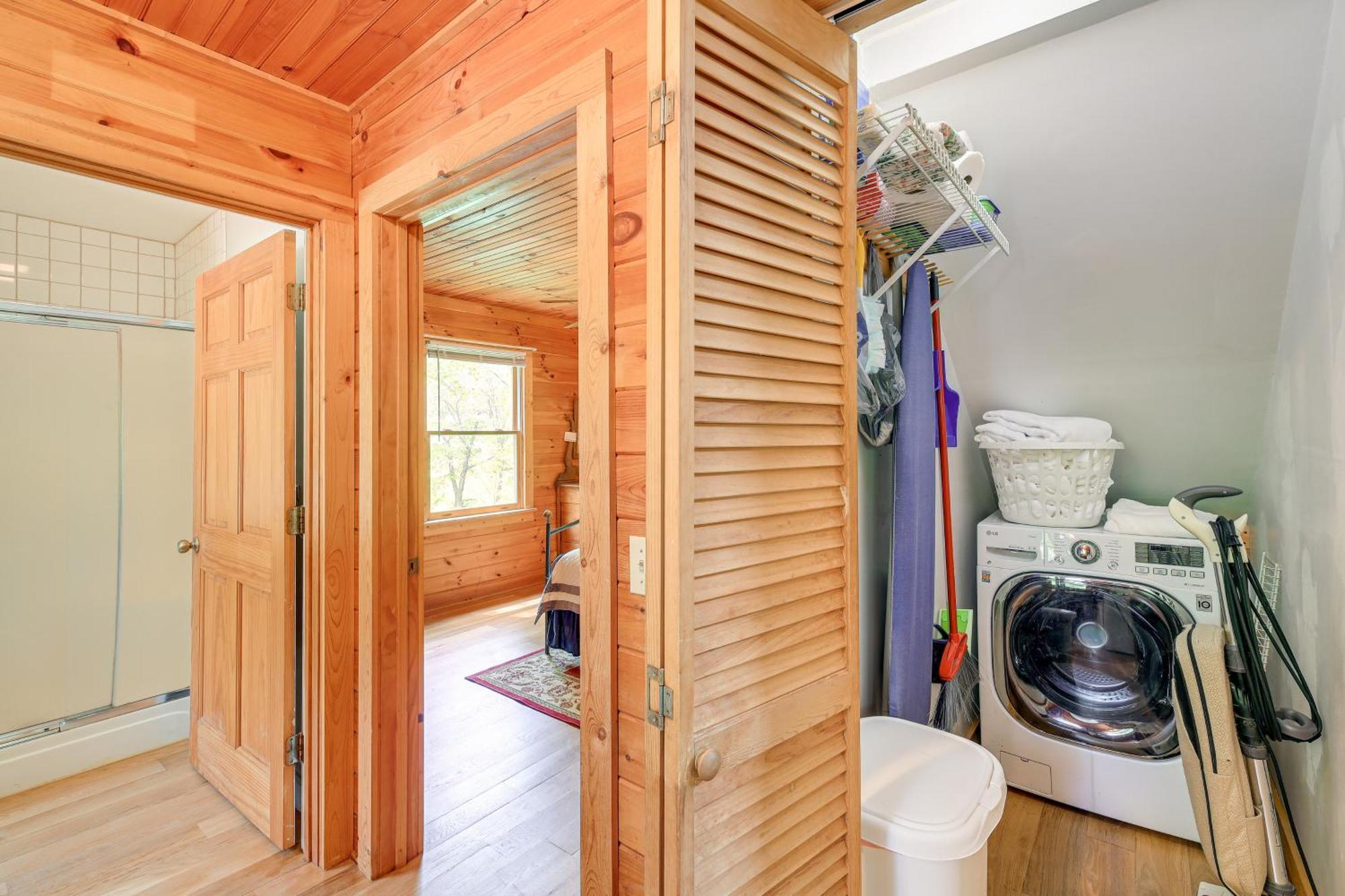 Quaint Blue Ridge Cabin Rental With On-Site Stream! Sparta 外观 照片