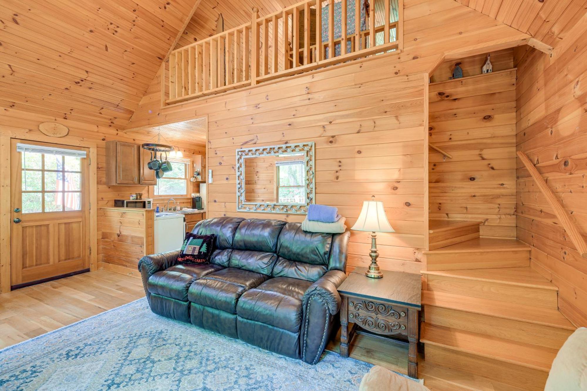 Quaint Blue Ridge Cabin Rental With On-Site Stream! Sparta 外观 照片