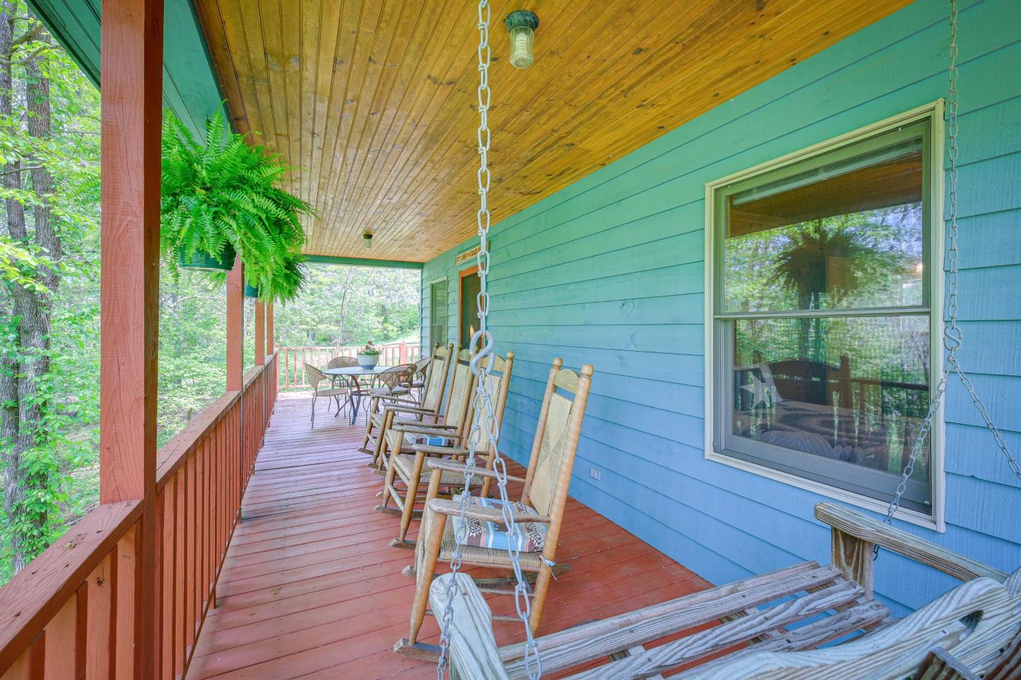 Quaint Blue Ridge Cabin Rental With On-Site Stream! Sparta 外观 照片